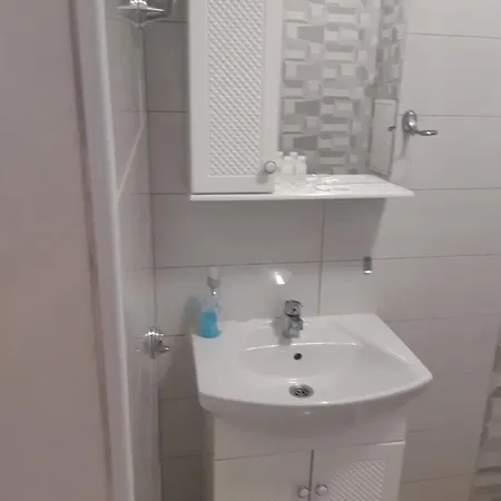 Двустаен Апартамент С Паркомясто Apartment *